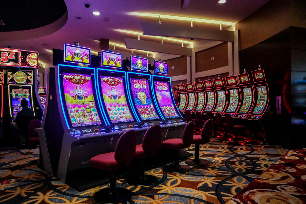 Slot Machines at Grand Villa Casino
